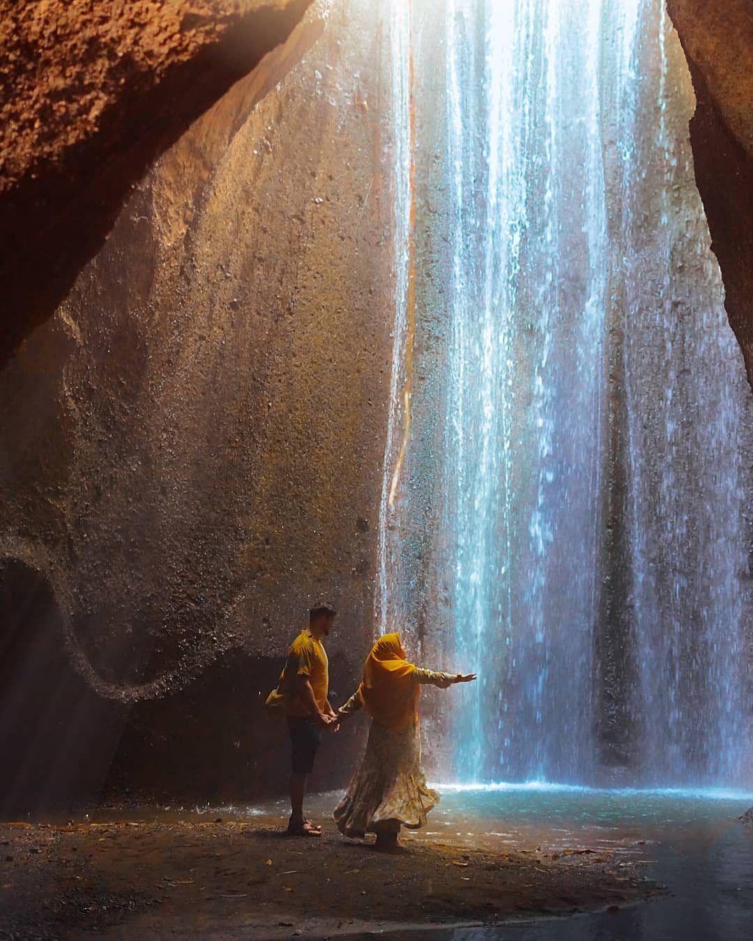 Pesona Tukad Cepung Waterfall Bali