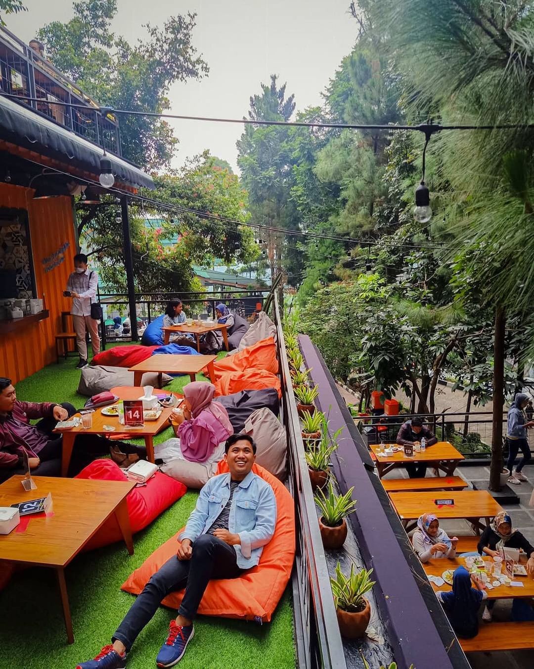 Wisata Baru Bukit Nurmala Cafe